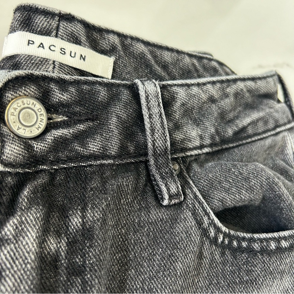 Pacsun Mom Jeans Size 26 - Black - Picture 2 of 5